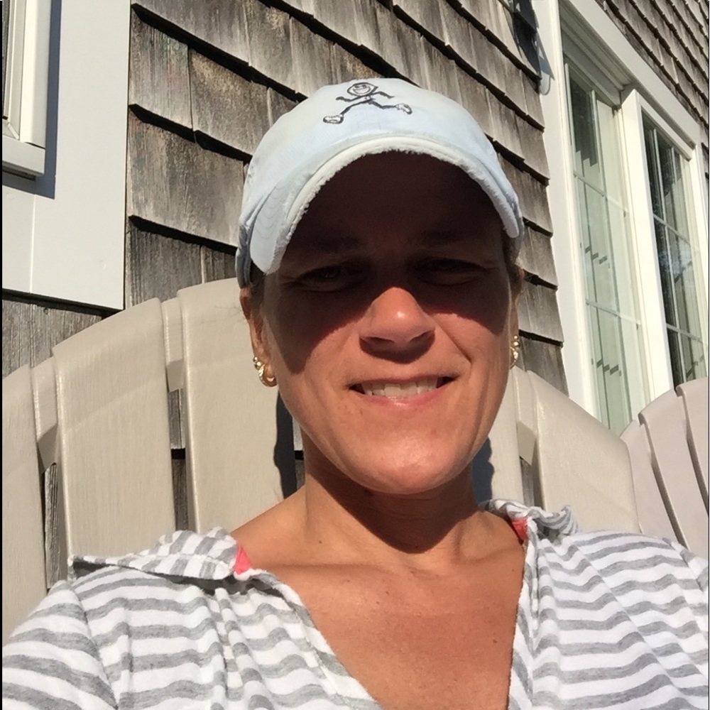 Meet your Posher, Melissa